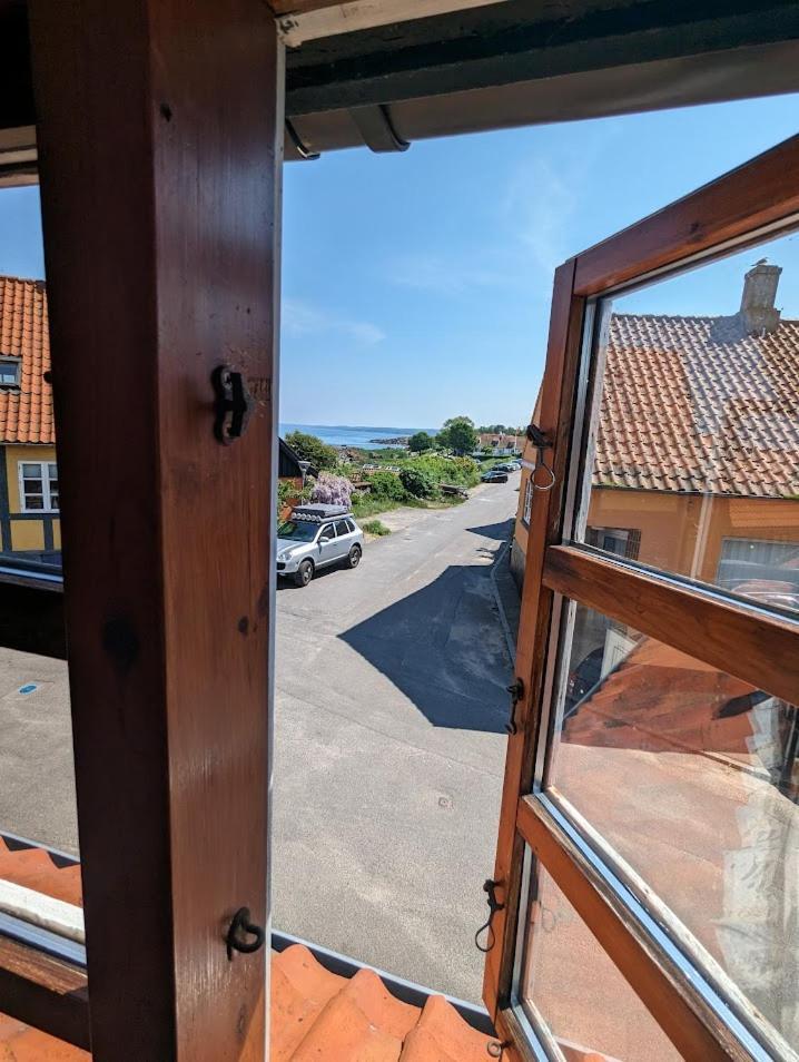 Pension Slaegtsgaarden Allinge-Sandvig Exterior photo